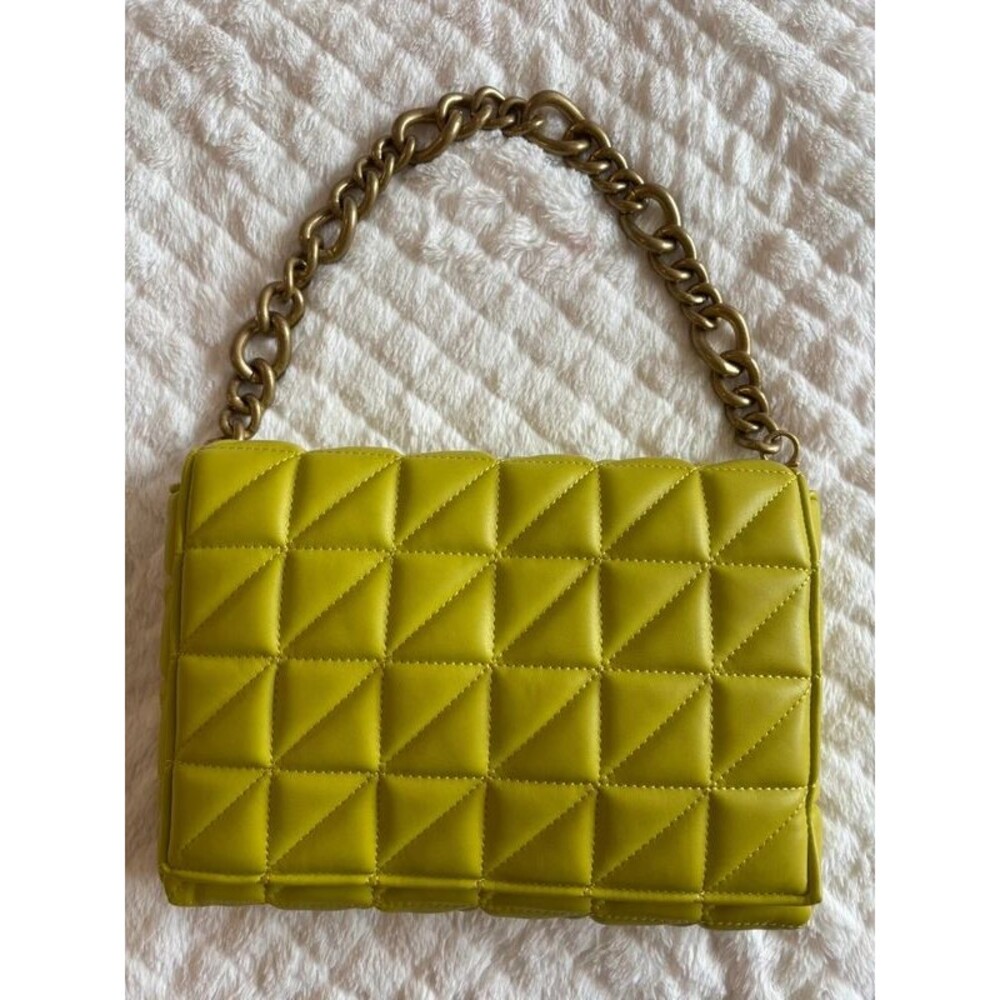 NWT Zara Green Quilted Chain Strap Bag